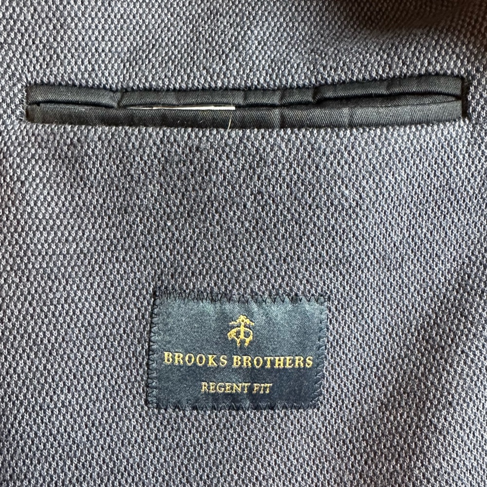 Brooks Brothers Regent Fit Two-Button Knit Sport Coat- Size 40R - Picture 5 of 8
